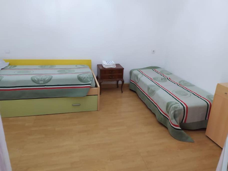 Amplio Piso En Centro Con Balcon Apartman Cuenca  Kültér fotó