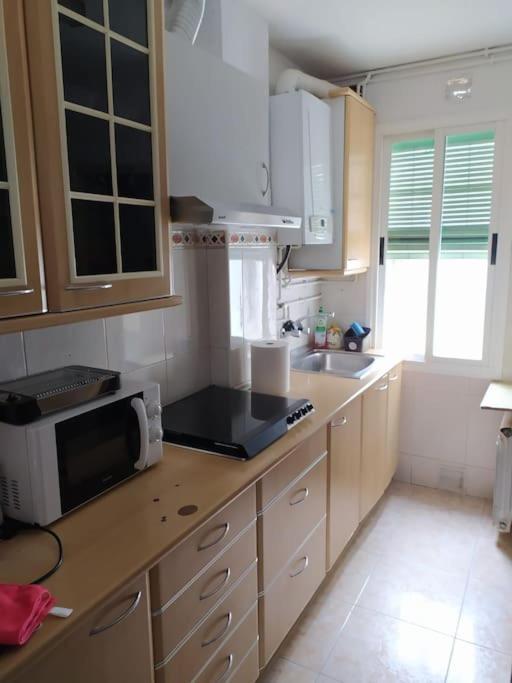 Amplio Piso En Centro Con Balcon Apartman Cuenca  Kültér fotó